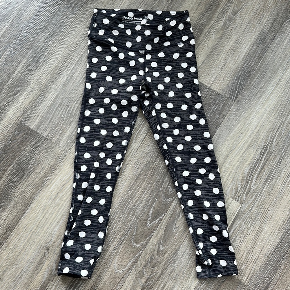 Outdoor Voices Tech Sweat 3/4 leggings in polka dot Size XS